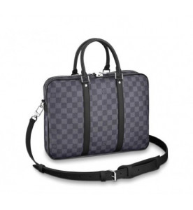 Louis Vuitton Портфель Voyage PM