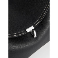 TOTEME Сумка-шоппер с замком T-Lock из зернистой кожи