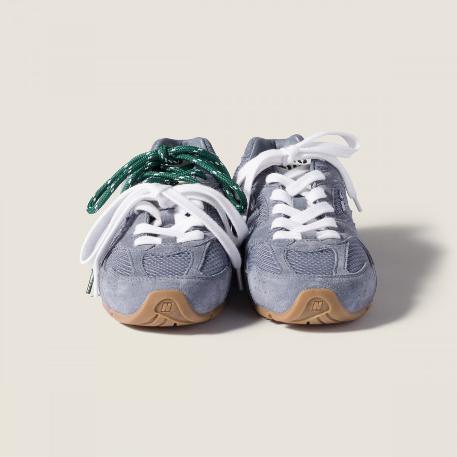 Miu Miu X New Balance Кроссовки New Balance X Miu Miu 530 SL из замши и сетки