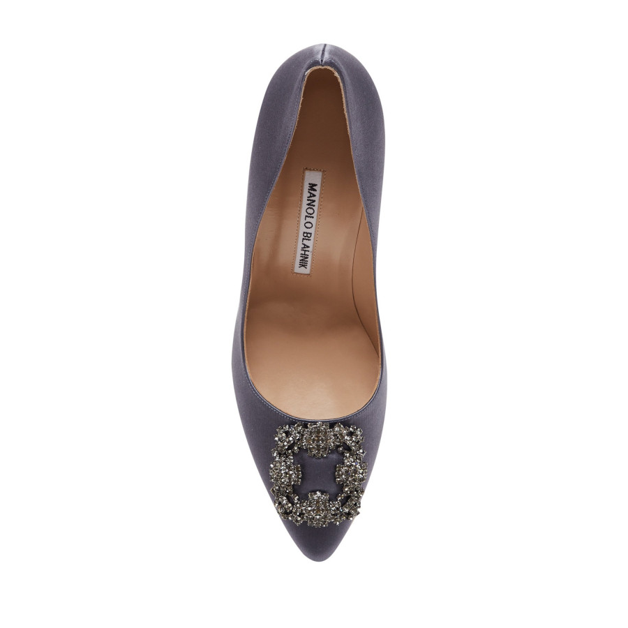 Manolo Blahnik Серо-голубые атласные туфли Hangisi 105