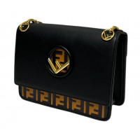 FENDI Сумка на плечо Kan I F