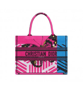 Dior СУМКА DIOR BOOK TOTE, МОДЕЛЬ СРЕДНЕГО ФОРМАТА