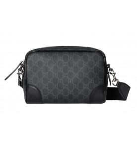 Gucci МАЛЕНЬКАЯ СУМКА ЧЕРЕЗ ПЛЕЧО GG EMBLEM