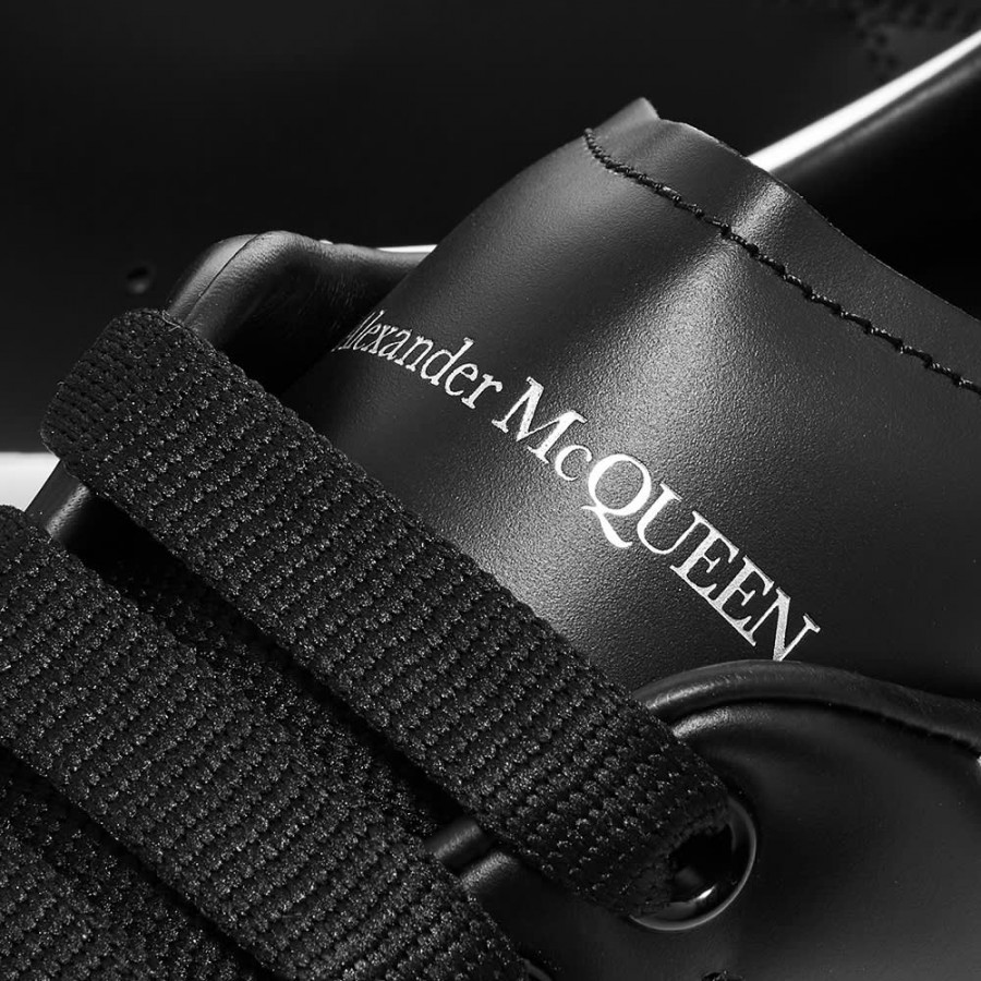 Alexander McQueen Кроссовки Heel Tab Wedge Sole Sneaker