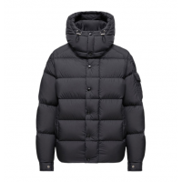 Moncler Короткая куртка-пуховик Moncler Maya 70 с капюшоном