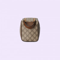 Gucci НЕСЕССЕР С ПЕРЕПЛЕТЕННЫМИ БУКВАМИ G