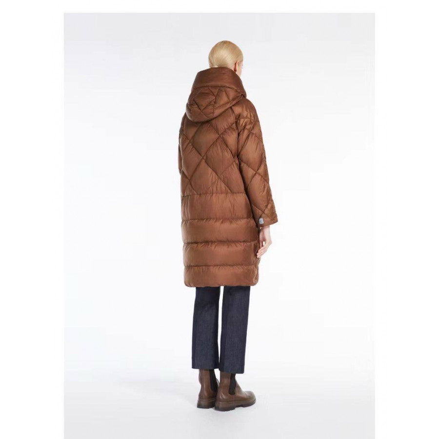 Max Mara Стеганое пуховое пальто Trefe в табачном цвете