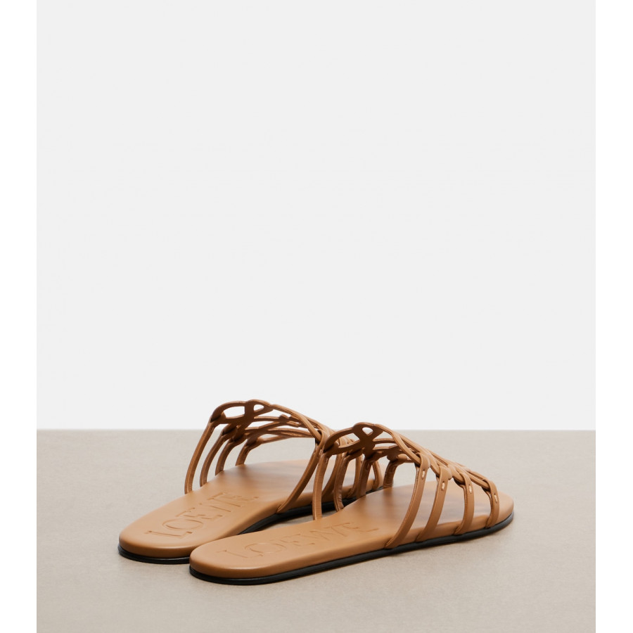 Loewe Кожаные шлепанцы Paula's Ibiza Petal Anagram
