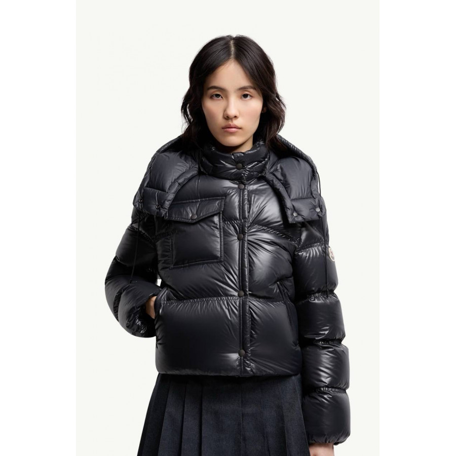 Moncler Короткая стеганая куртка Erea Square-Quilted с капюшоном