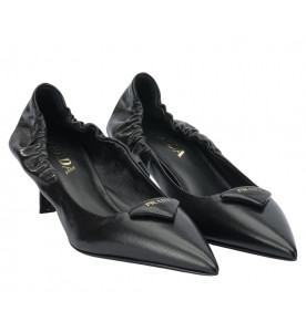 Prada Кожаные туфли-лодочки