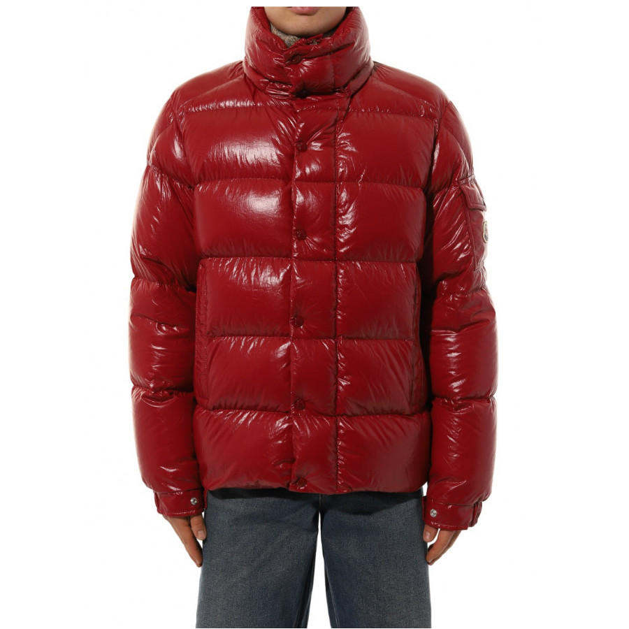 Moncler Короткая куртка-пуховик Moncler Maya 70 с капюшоном