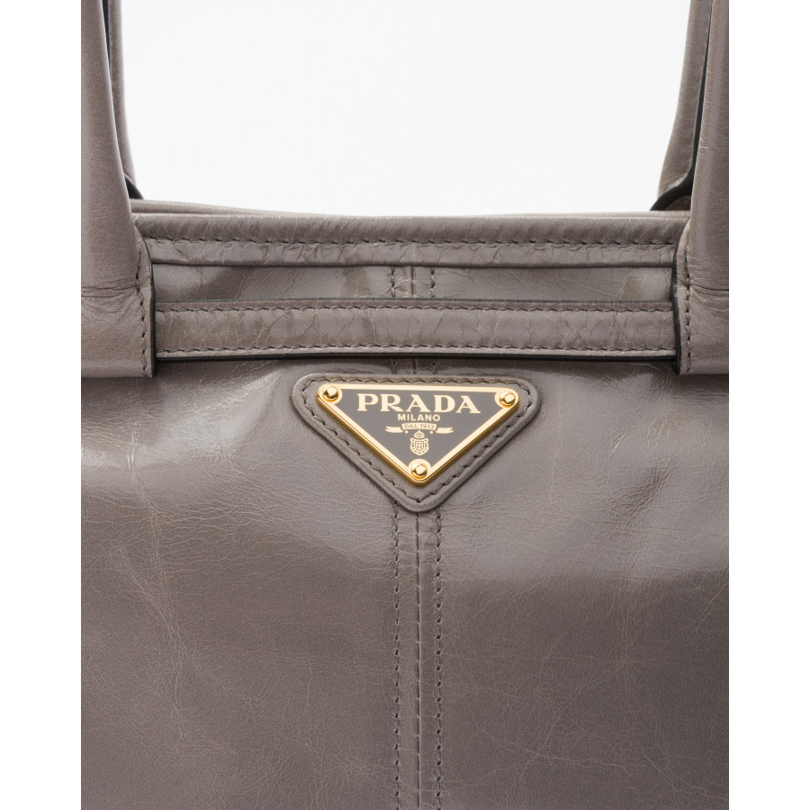 Prada Кожаная сумка Bonnie среднего размера