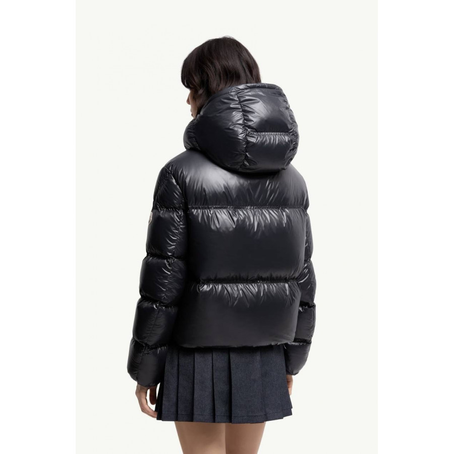 Moncler Короткая стеганая куртка Erea Square-Quilted с капюшоном