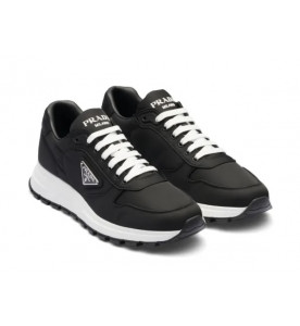 Prada Мужские кроссовки Prax 01 Re-Nylon<br />