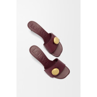 Loewe Мюли Pebble из мягкой телячьей кожи