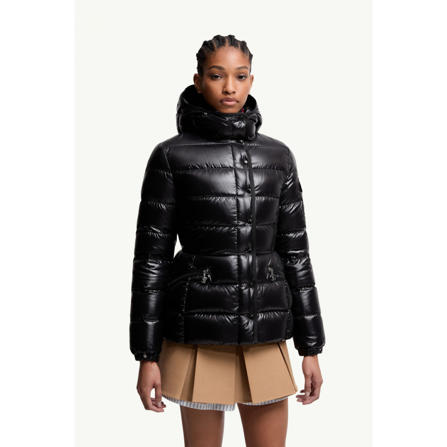 Moncler Короткая пуховая куртка с капюшоном Barante