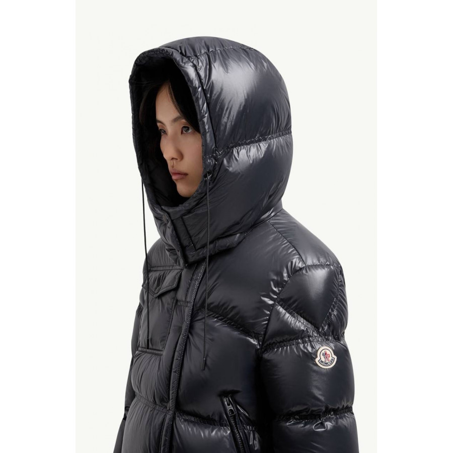 Moncler Короткая стеганая куртка Erea Square-Quilted с капюшоном