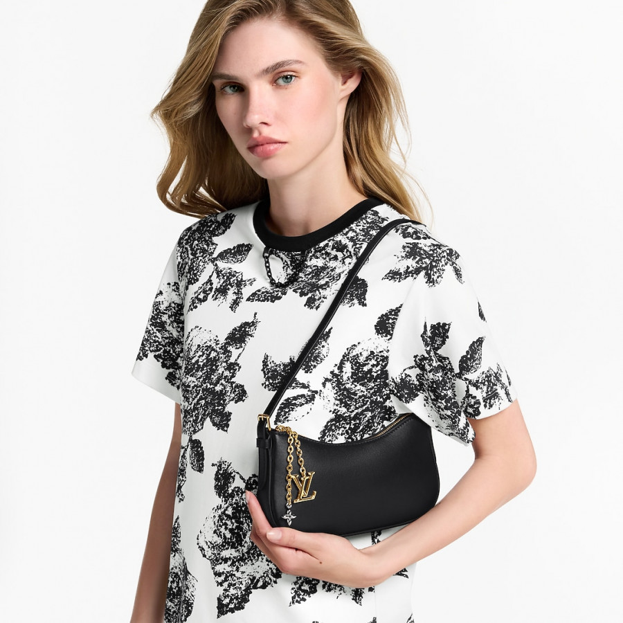 Louis Vuitton Сумка Pochette LV Bloom