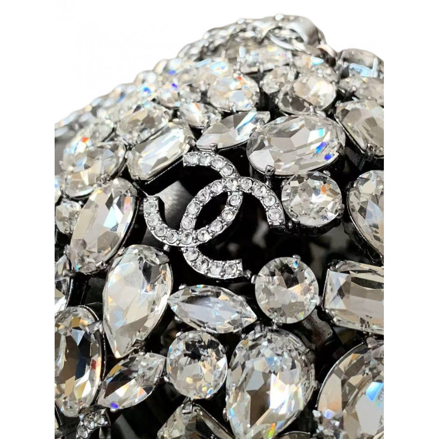 Chanel Сумка-клатч Sphere Minaudiere с логотипом