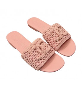 CHANEL Шлепанцы