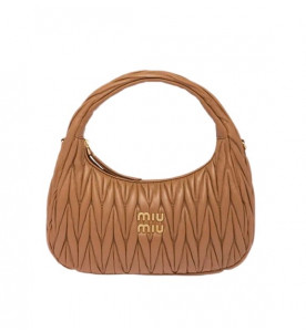 Miu miu Маленькая сумка из матлассе Miu Wander