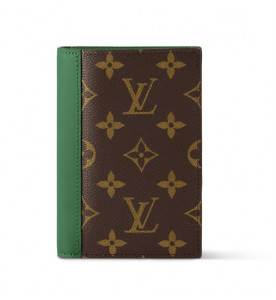 Louis Vuitton Обложка для паспорта