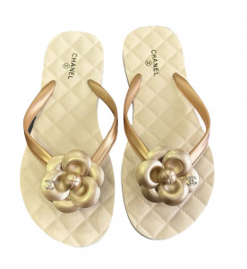 CHANEL Шлепанцы