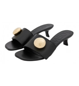 Loewe Мюли Pebble из мягкой телячьей кожи