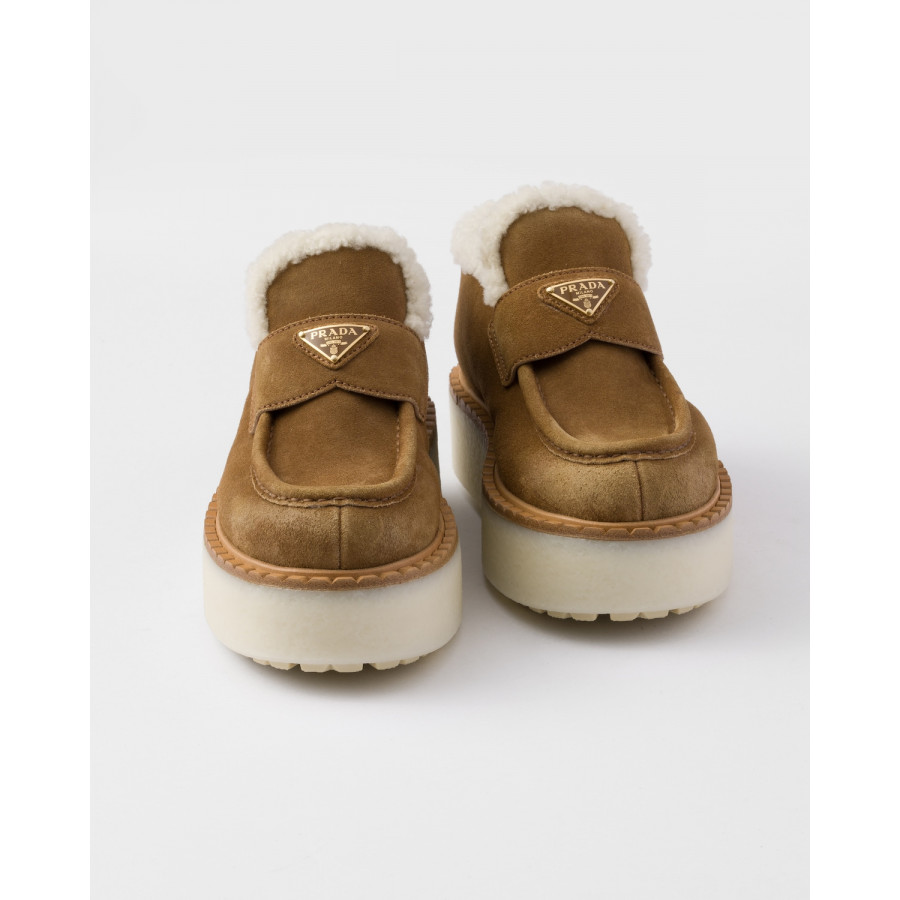 Prada Замшевые лоферы Suede с мехом