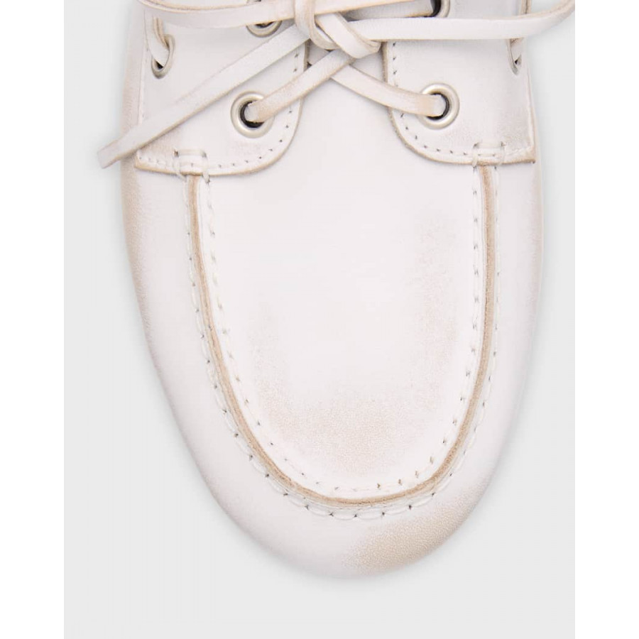 Miu Miu Кожаные мокасины на шнуровке
