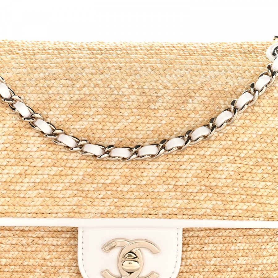 Chanel Маленькая плетеная сумка с клапаном