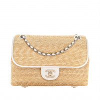 Chanel Маленькая плетеная сумка с клапаном