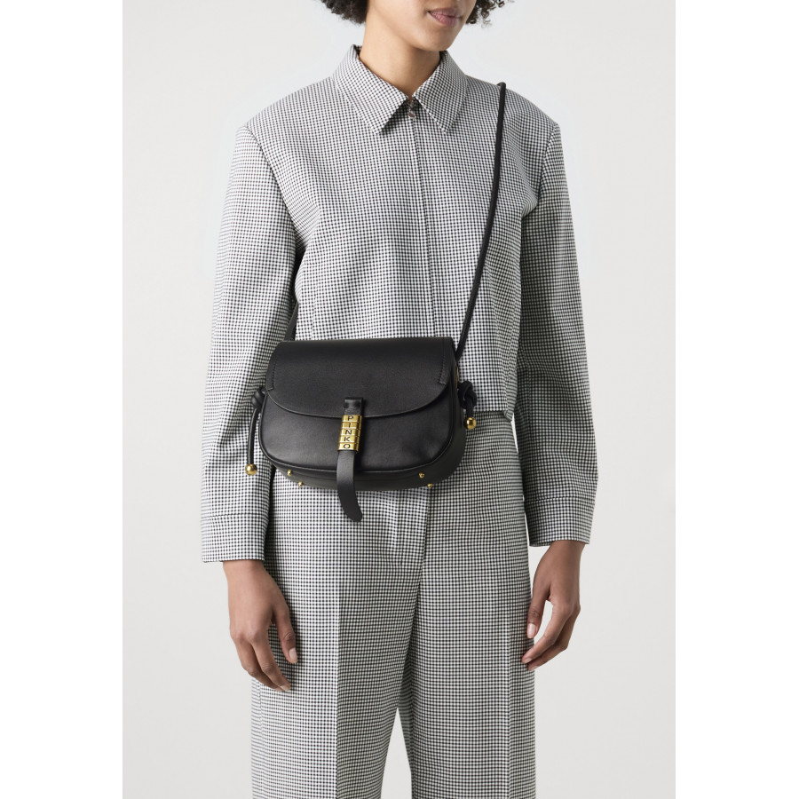 Pinko Маленькая сумка кросс-боди Saddle из кожи с декоративными узлами