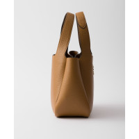 Prada Кожаная мини сумочка