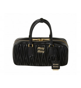 Miu miu Сумка Arcadie Matelassé Leather