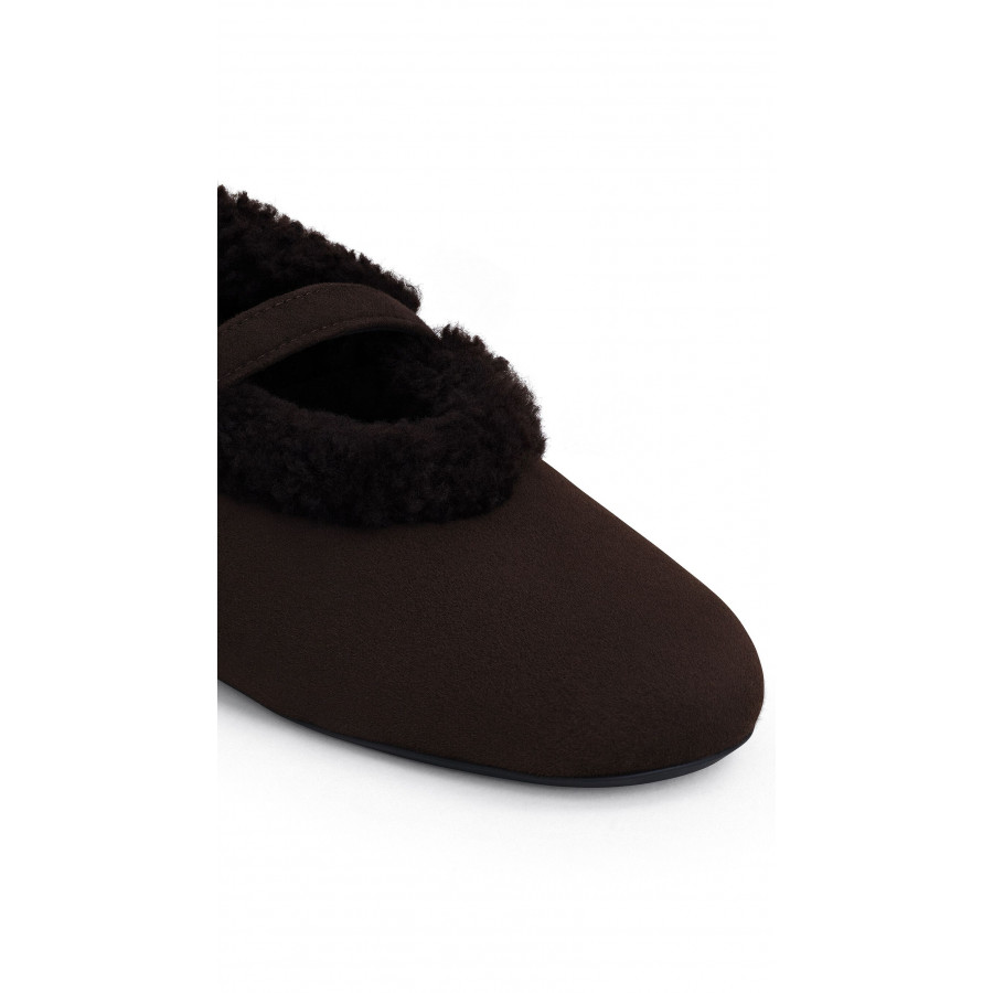 ALAIA БАЛЕТКИ ИЗ МЕРИНОСОВОЙ ОВЧИНЫ<br>