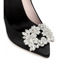 Roger Vivier Атласные туфли-лодочки с цветочными стразами