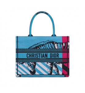 Dior СУМКА DIOR BOOK TOTE, МОДЕЛЬ СРЕДНЕГО ФОРМАТА