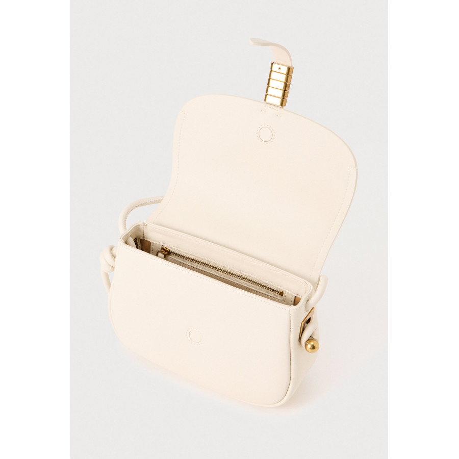 Pinko Маленькая сумка кросс-боди Saddle из кожи с декоративными узлами